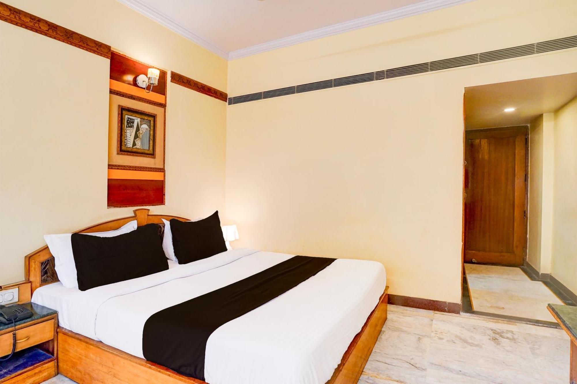 Super Townhouse Subhash Nagar Formerly Royal Palazzo Jaipur Exterior photo